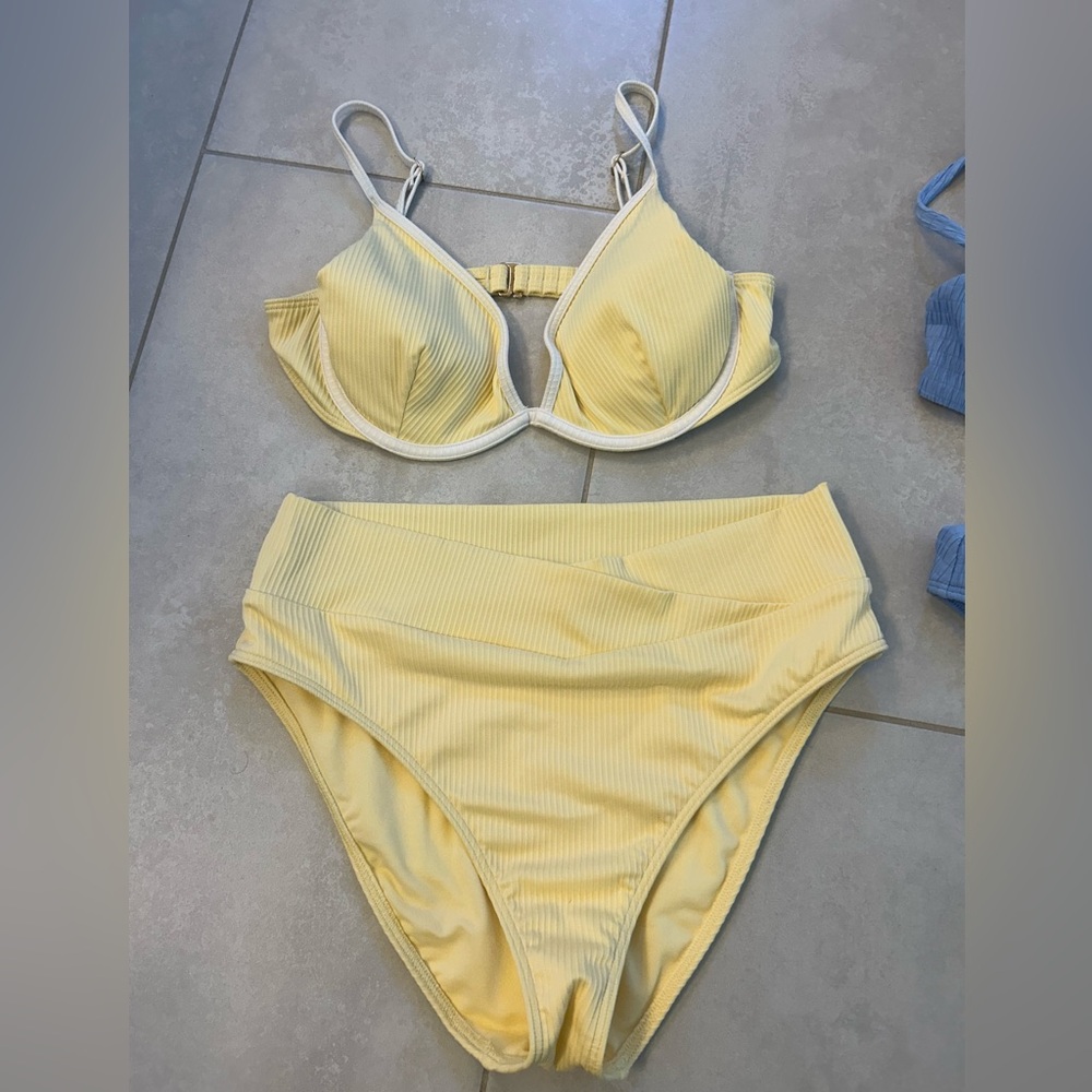 Hollister bikini